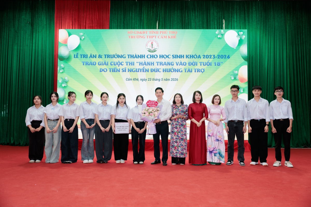 le_tri_an_2026_truong_thpt_cam_khe_2.jpg