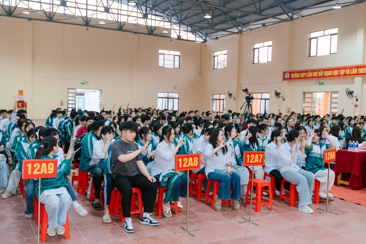 thpt_cam_khe_4.jpg